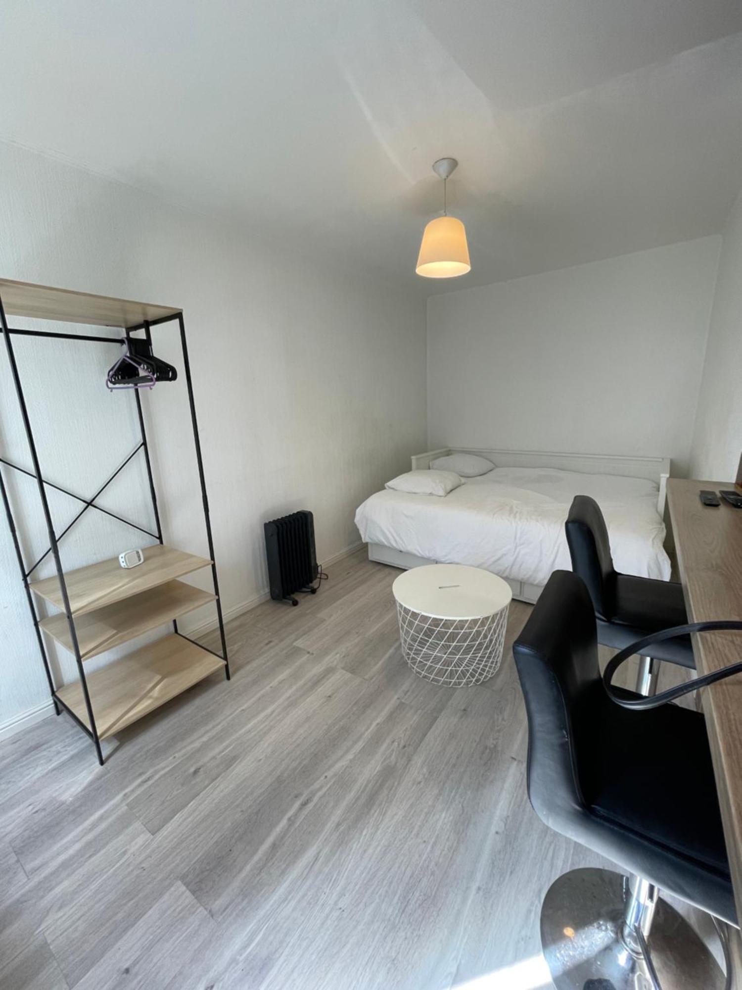 ✭✭✭ Appartement Chaleureux Proche Paris ✭✭✭ 罗尼苏布瓦 外观 照片