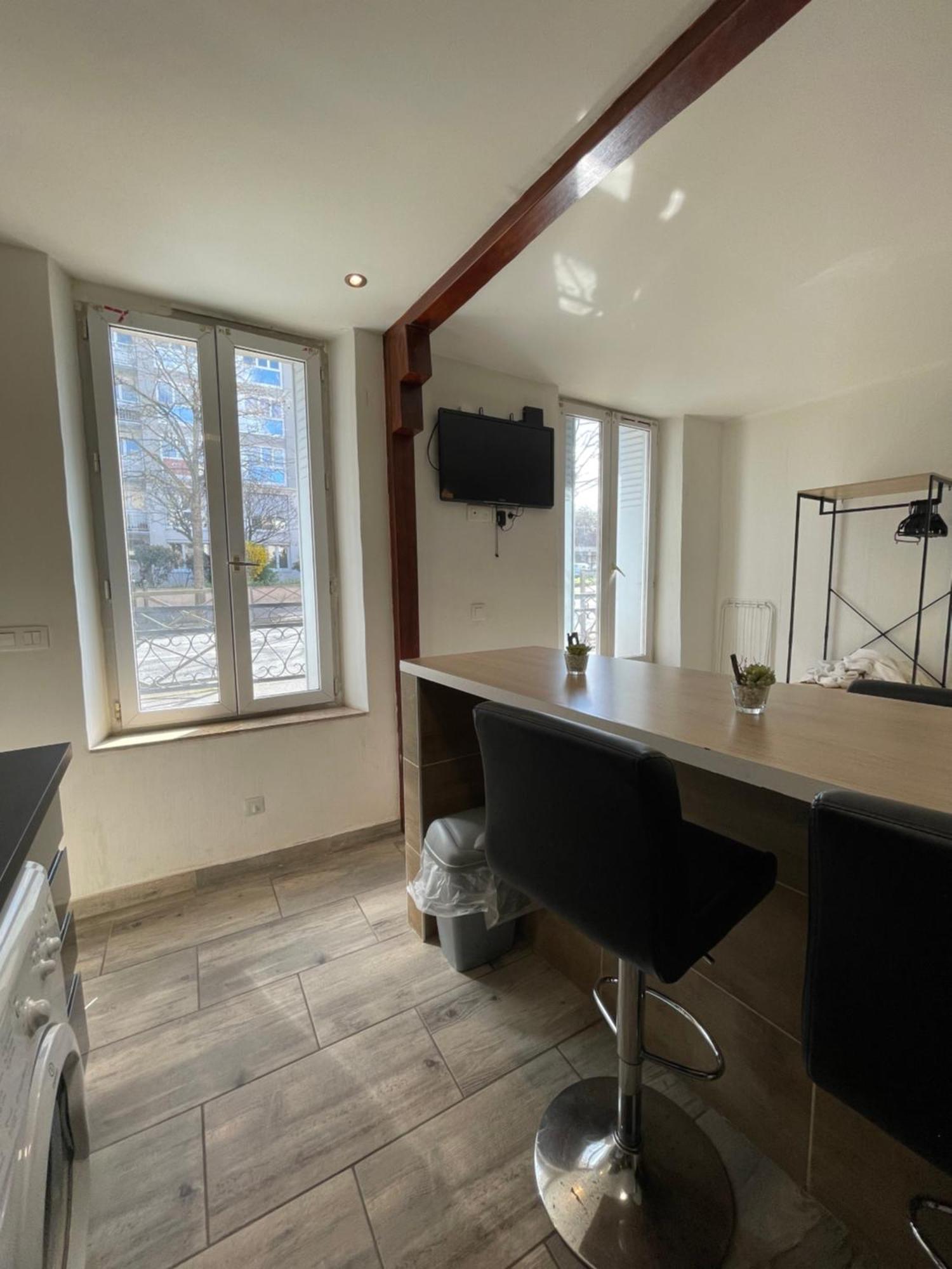 ✭✭✭ Appartement Chaleureux Proche Paris ✭✭✭ 罗尼苏布瓦 外观 照片