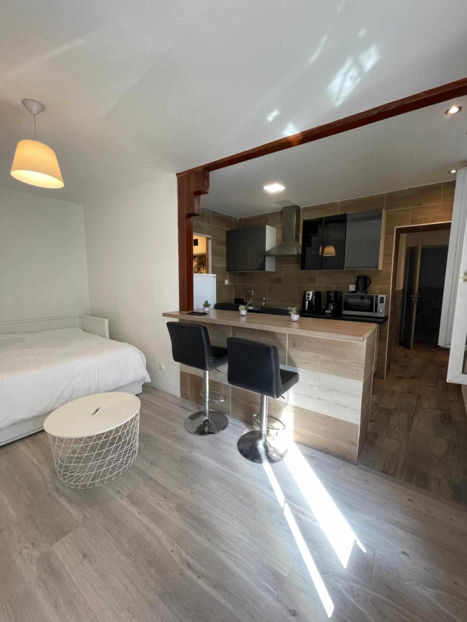 ✭✭✭ Appartement Chaleureux Proche Paris ✭✭✭ 罗尼苏布瓦 外观 照片
